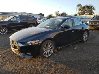  Salvage Mazda 3