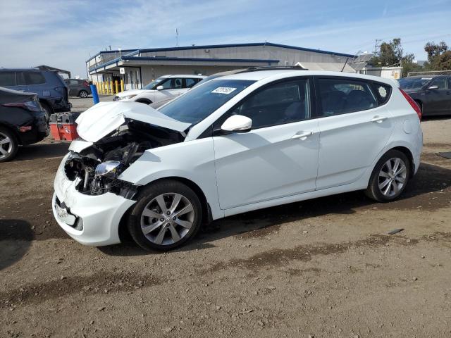  Salvage Hyundai ACCENT