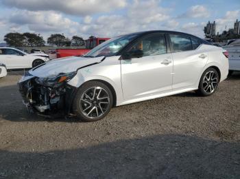  Salvage Nissan Sentra