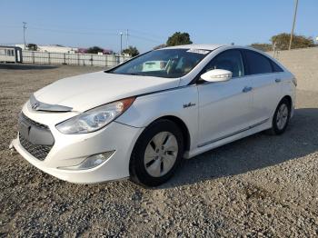  Salvage Hyundai SONATA