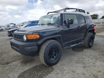  Salvage Toyota FJ Cruiser