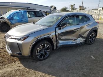  Salvage Lexus Ux