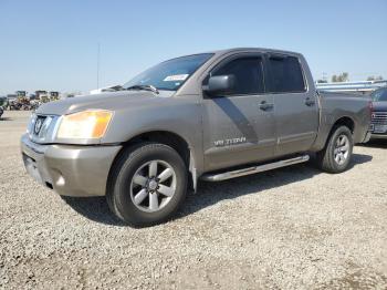  Salvage Nissan Titan