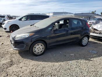  Salvage Ford Fiesta