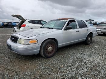  Salvage Ford Crown Vic