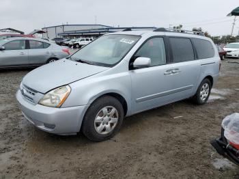  Salvage Kia Sedona