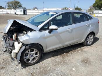  Salvage Ford Fiesta