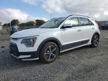  Salvage Kia Niro