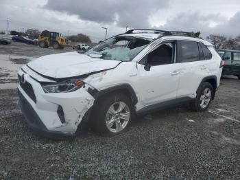 Salvage Toyota RAV4