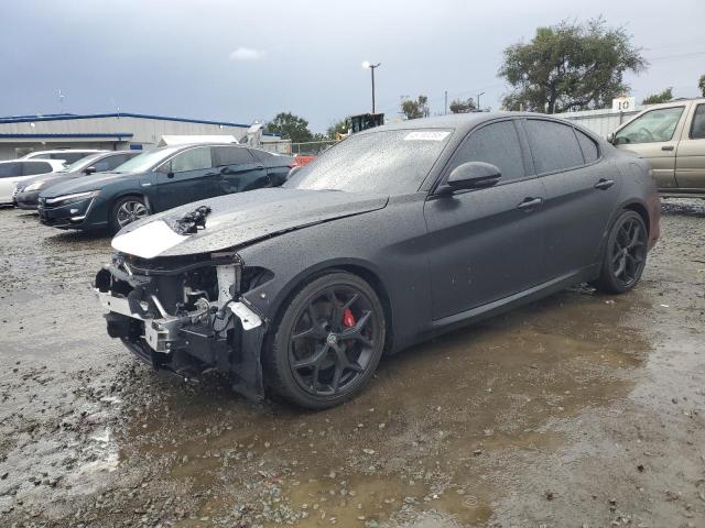  Salvage Alfa Romeo Giulia