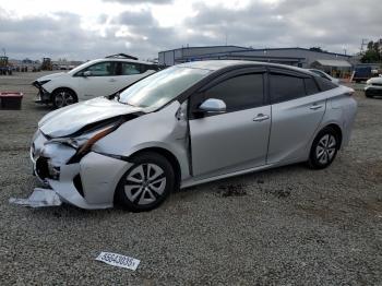  Salvage Toyota Prius