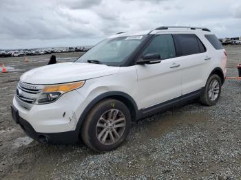  Salvage Ford Explorer