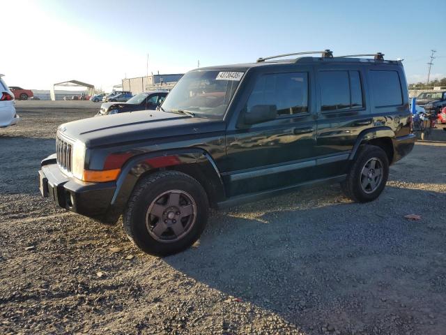  Salvage Jeep Commander