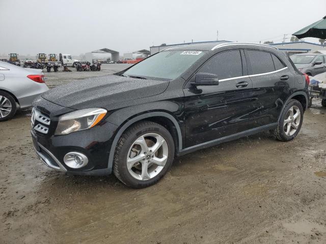  Salvage Mercedes-Benz GLA