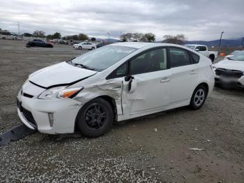 Salvage Toyota Prius