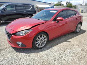  Salvage Mazda 3