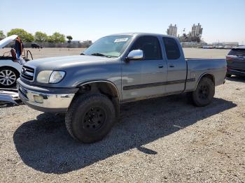  Salvage Toyota Tundra
