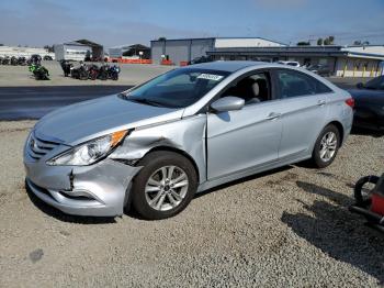  Salvage Hyundai SONATA