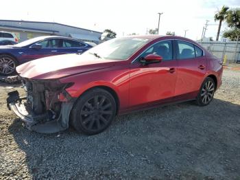  Salvage Mazda 3