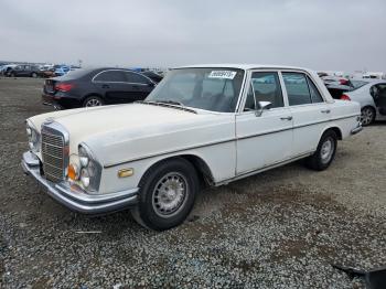  Salvage Mercedes-Benz 280-Class