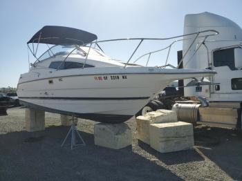  Salvage Bayliner Boat