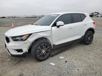  Salvage Volvo XC40