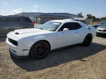  Salvage Dodge Challenger