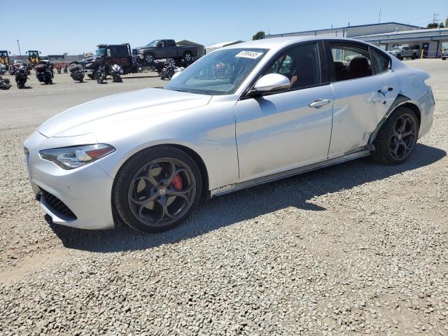  Salvage Alfa Romeo Giulia
