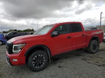  Salvage Nissan Titan