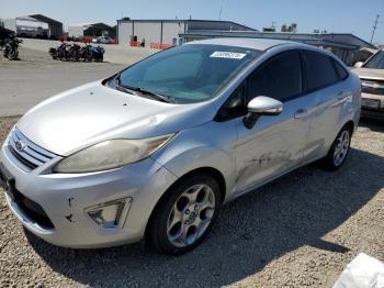  Salvage Ford Fiesta