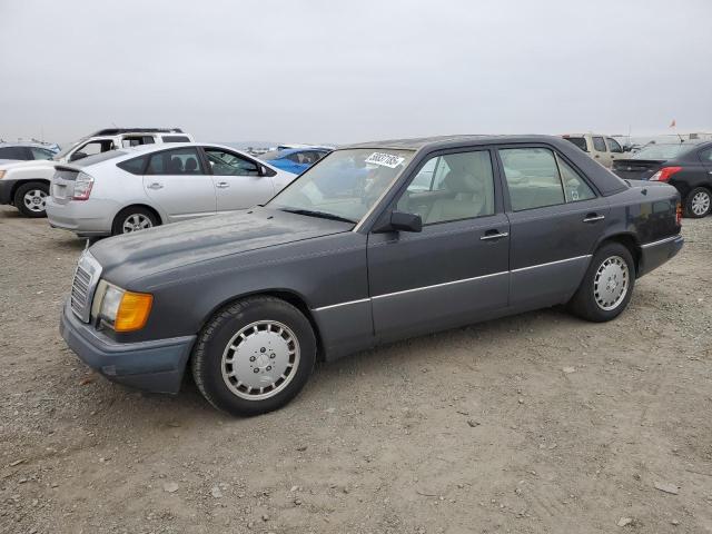  Salvage Mercedes-Benz 300-Class