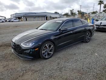  Salvage Hyundai SONATA