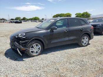  Salvage Porsche Cayenne
