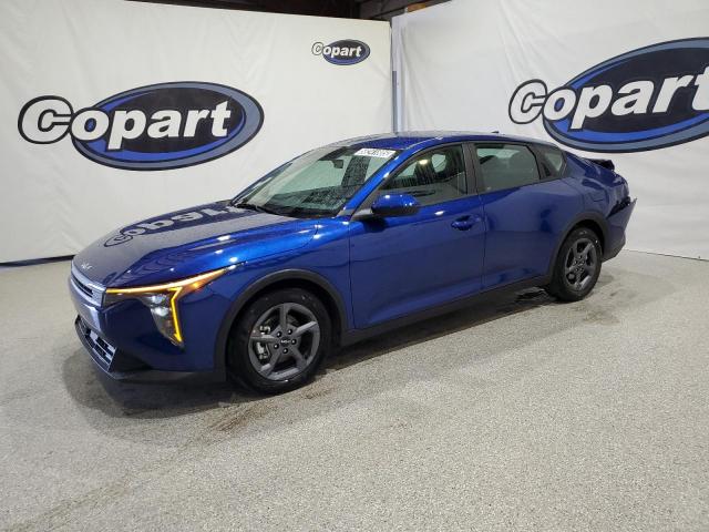  Salvage Kia K4 Lx