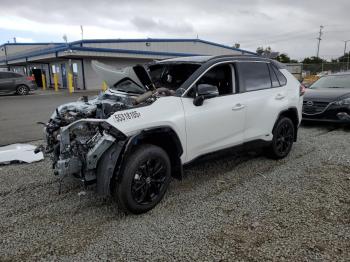  Salvage Toyota RAV4