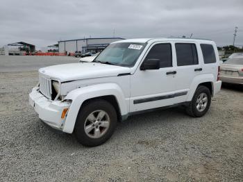 Salvage Jeep Liberty