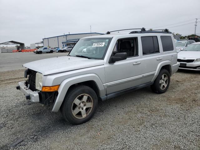  Salvage Jeep Commander