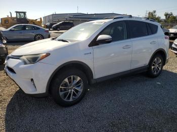  Salvage Toyota RAV4