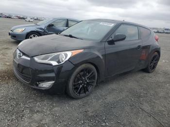 Salvage Hyundai VELOSTER