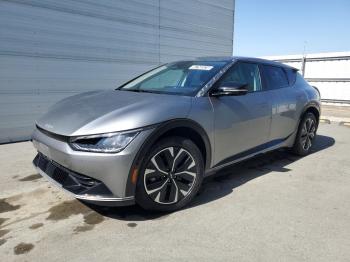  Salvage Kia EV6