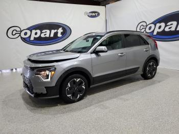  Salvage Kia Niro