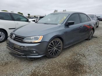  Salvage Volkswagen Jetta