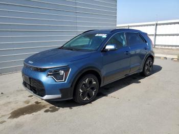  Salvage Kia Niro