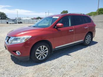  Salvage Nissan Pathfinder
