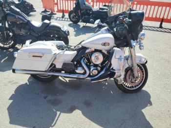  Salvage Harley-Davidson Fl