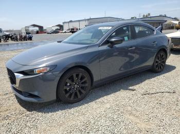  Salvage Mazda 3