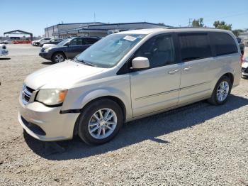  Salvage Dodge Caravan