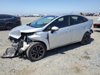  Salvage Ford Fiesta