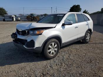 Salvage Kia Sorento