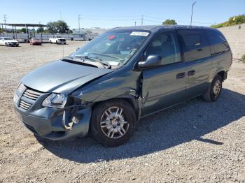  Salvage Dodge Caravan